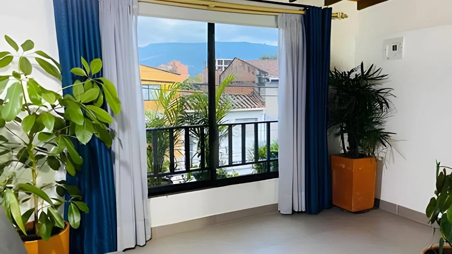 Apartamentos Y Loft Laureles Medellin Apartment