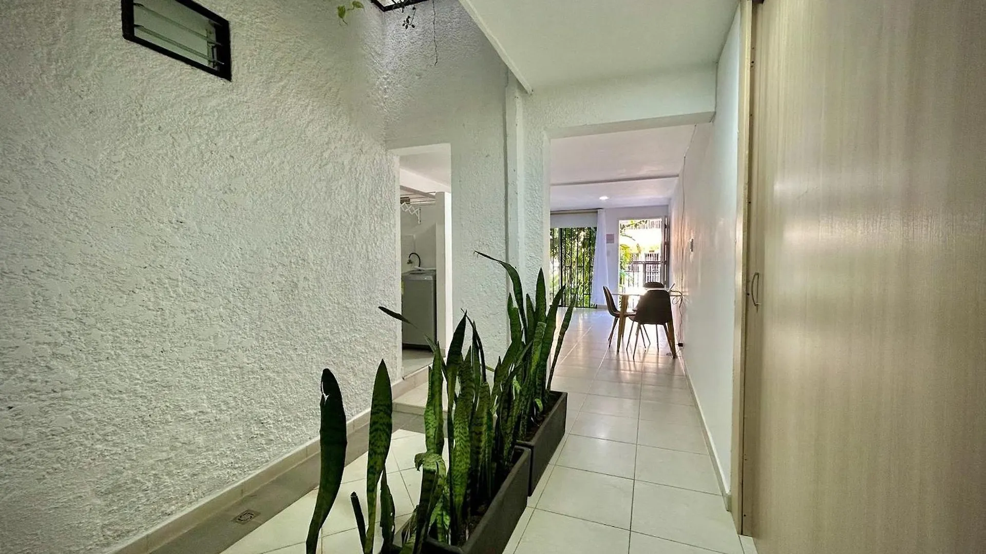 Apartamentos Y Loft Laureles Medellin 0*,  Colombia