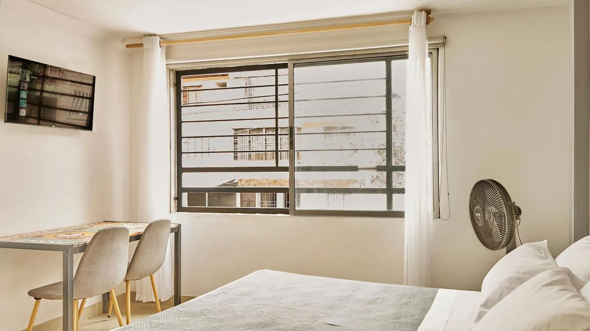 Apartamentos Y Loft Laureles Medellin 0*,  Colombia