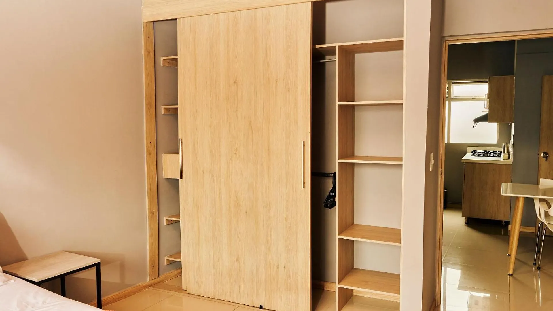 Apartamentos Y Loft Laureles Медельин