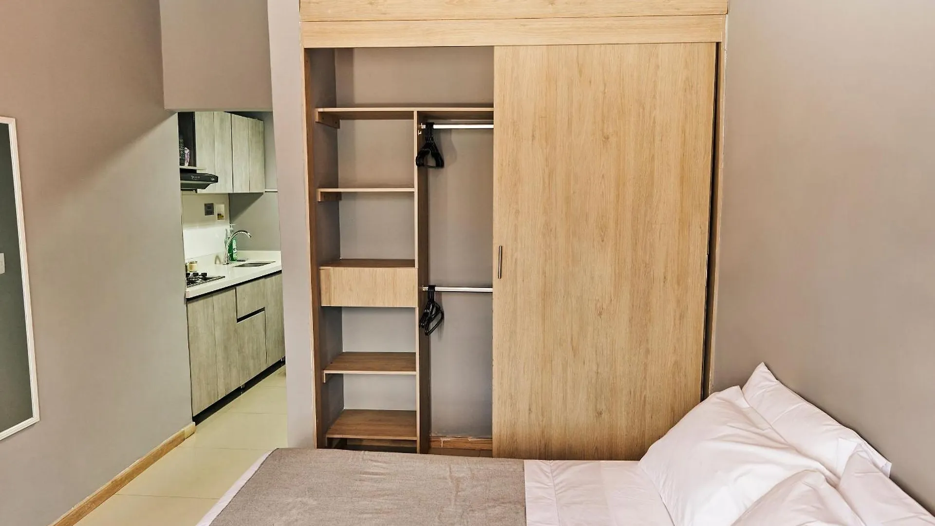 Apartamentos Y Loft Laureles Medellin Colombia