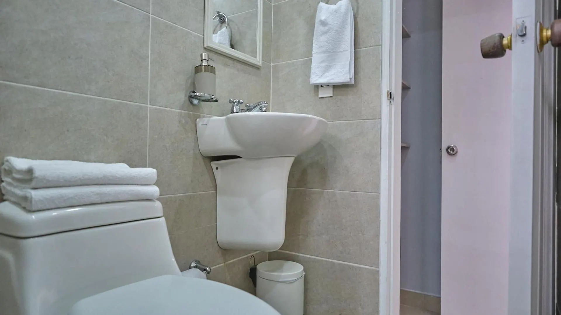 Apartamentos Y Loft Laureles Medellín Lejlighed